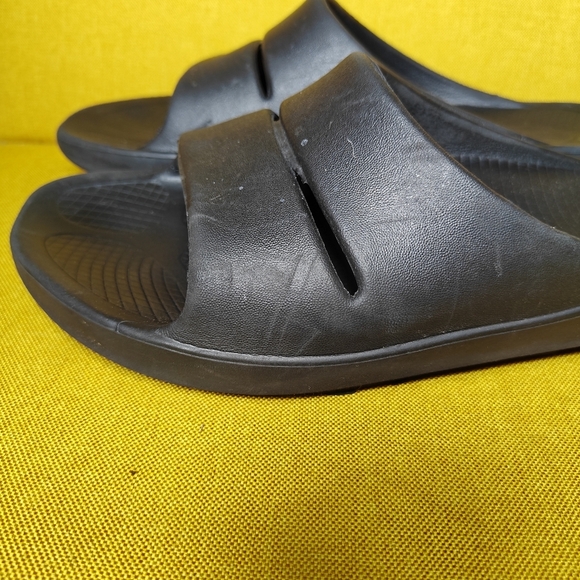 OOFOS OOahh Sport Flex Recovery Slide Black Sandal Slip On Comfy Women 12 Men 10 main image 7